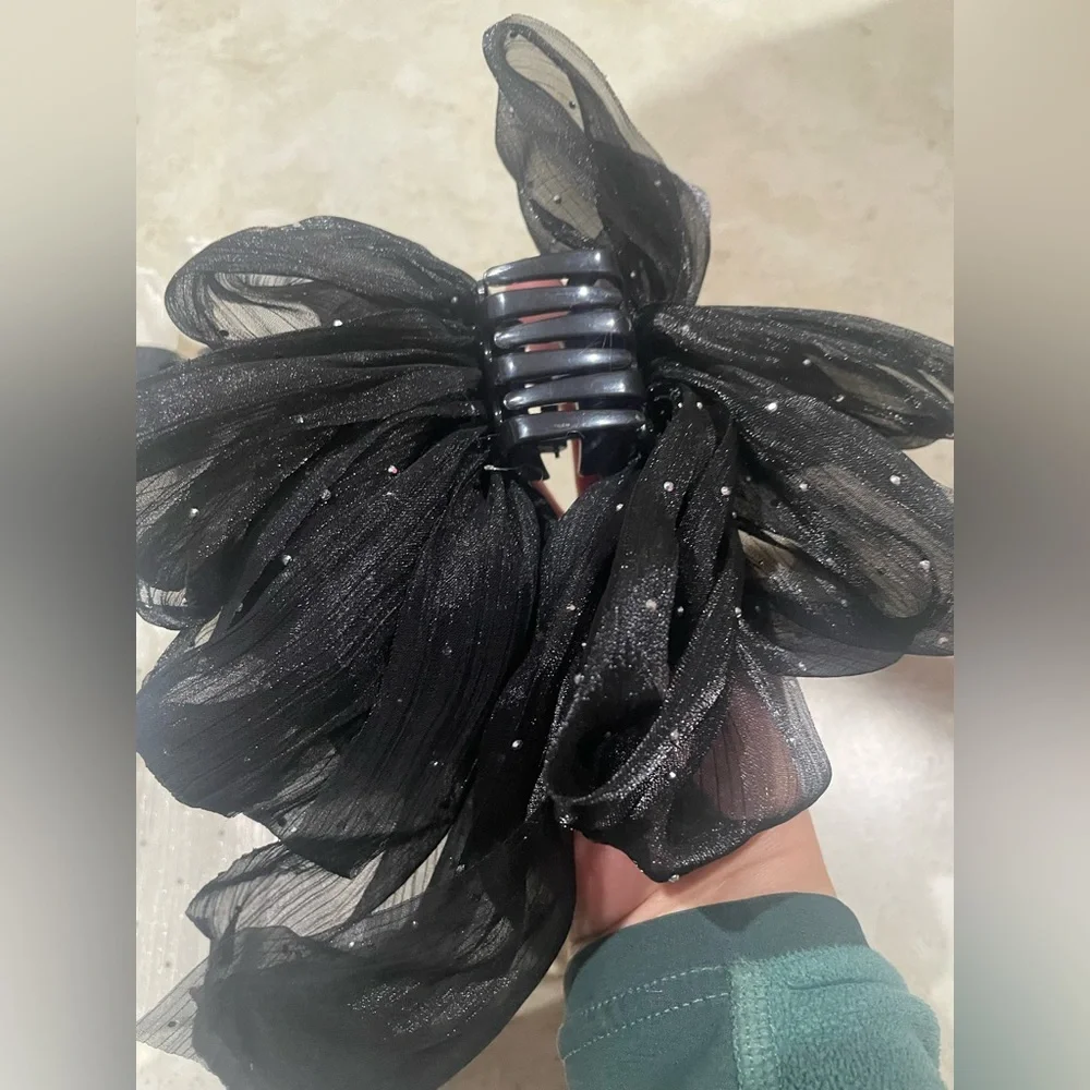 Bow hair clip- set of two